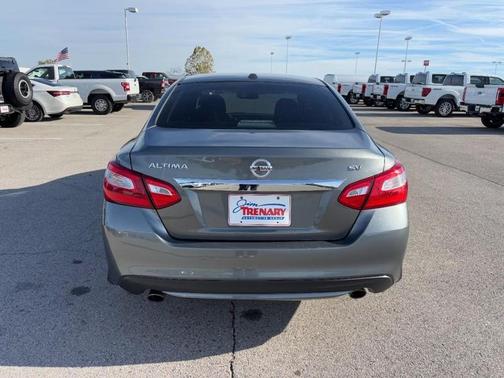 2017 Nissan Altima 2.5 SV