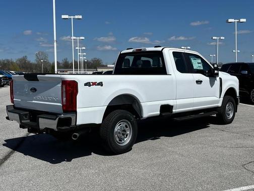 2025 Ford F-250 XL