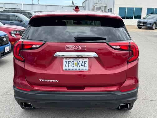 Red Quartz Tintcoat 2018 GMC Terrain SLE