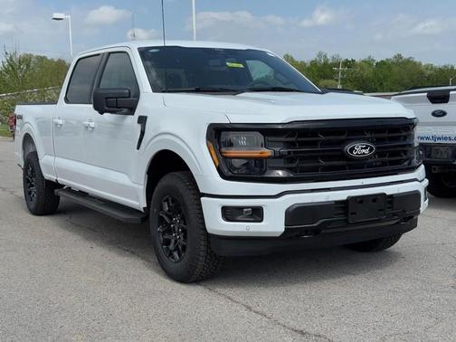 Oxford White 2026 Ford F-150 XLT