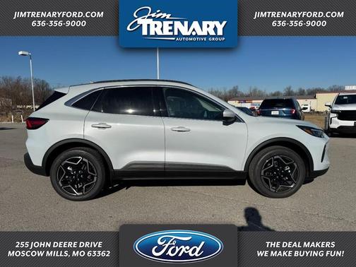 2026 Ford Escape Platinum AWD