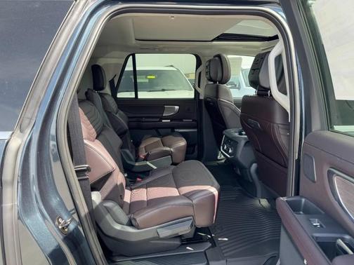 Stone Blue Metallic 2026 Ford Expedition Max Platinum