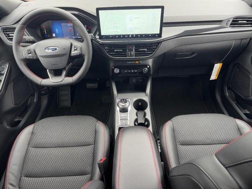 2026 Ford Escape ST-Line AWD