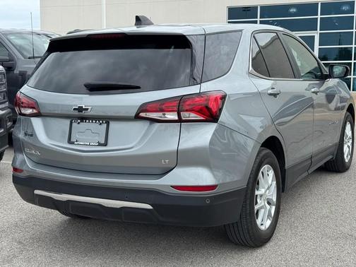 Sterling Gray Metallic 2023 Chevrolet Equinox 1LT