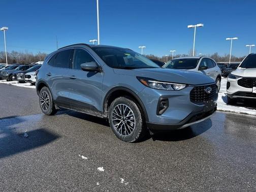 2025 Ford Escape PHEV