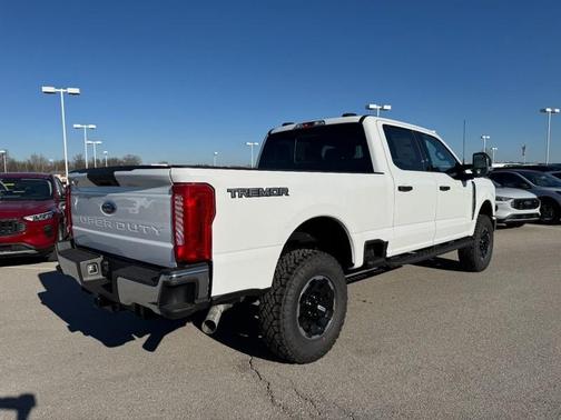 2026 Ford F-350 XLT