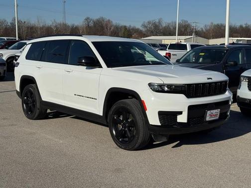 2023 Jeep Grand Cherokee L Laredo