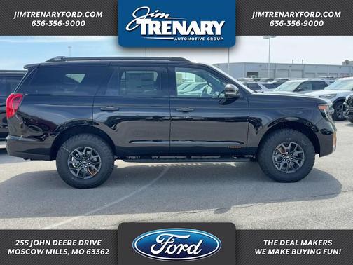 Agate Black Metallic 2026 Ford Expedition Tremor