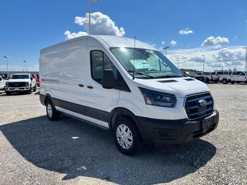 2025 Ford E-Transit Base