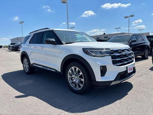 2025 Ford Explorer Active 4WD