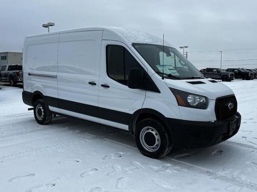 2025 Ford Transit-250 148 WB Medium Roof Cargo