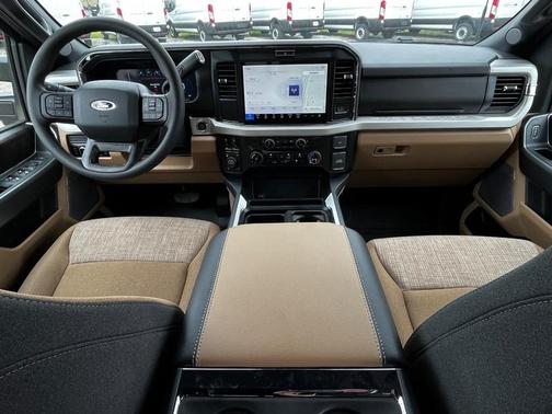 2025 Ford F-250 XLT