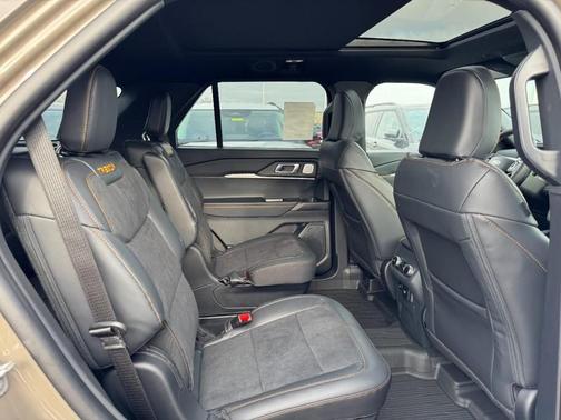 2026 Ford Explorer Tremor 4WD