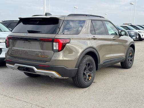 2026 Ford Explorer Tremor 4WD