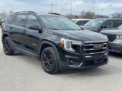 2024 GMC Terrain AT4
