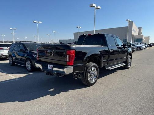 2022 Ford F-350 Lariat Super Duty