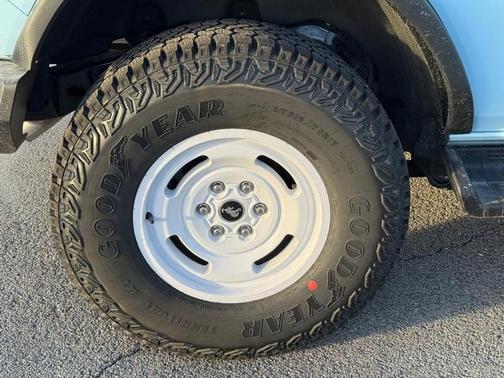 2025 Ford Bronco Heritage Edition