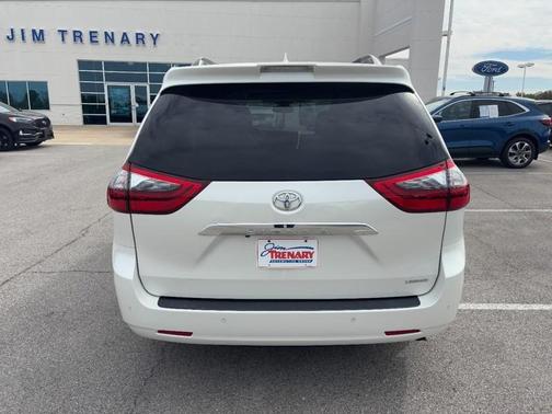 2020 Toyota Sienna Limited
