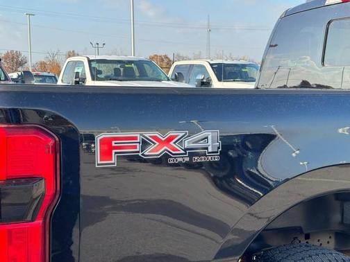 2026 Ford F-250 Platinum