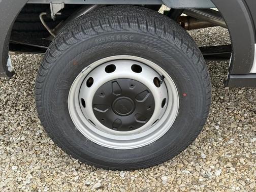 2026 Ford Transit-250 T-250 LOW RF 9150 GVWR