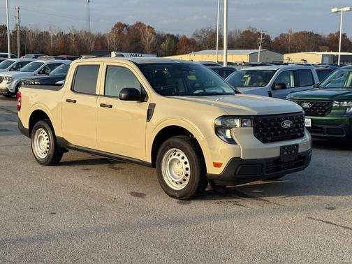 2025 Ford Maverick XL