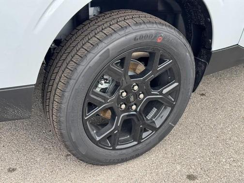 Space White Metallic 2026 Ford Maverick XLT