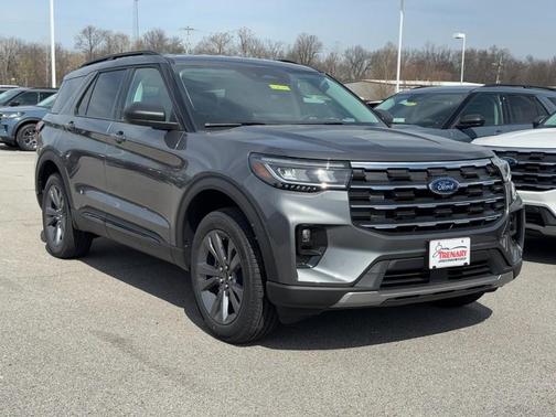 Carbonized Gray Metallic 2026 Ford Explorer Active