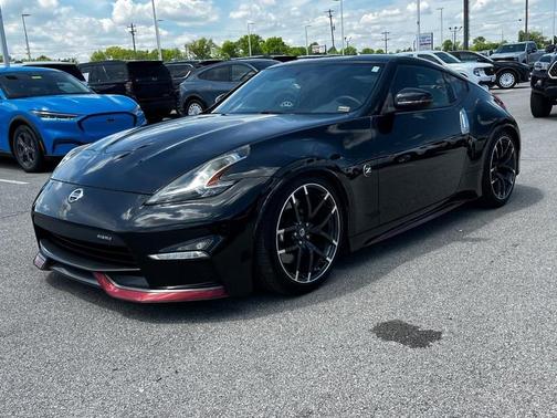 2017 Nissan 370Z NISMO Tech