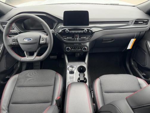 2026 Ford Escape ST-Line FWD