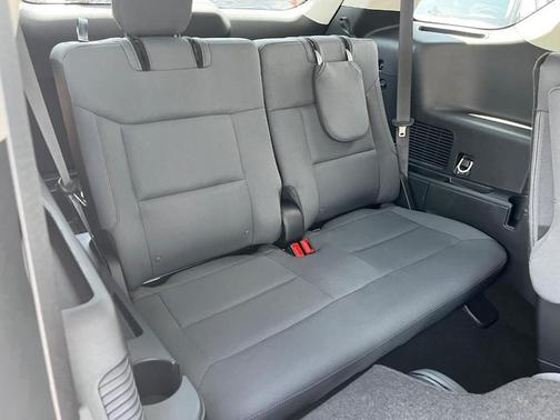 2025 Ford Explorer Active 4WD