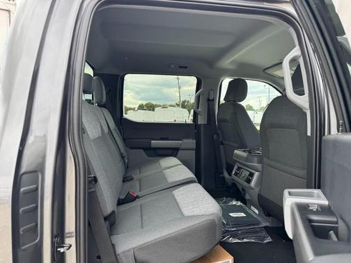 Carbonized Gray Metallic 2027 Ford F-250 Super Duty