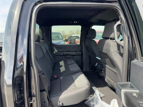 Agate Black Metallic 2026 Ford F-150 STX