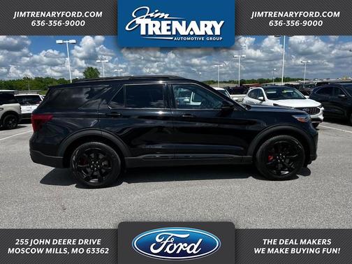 2022 Ford Explorer ST