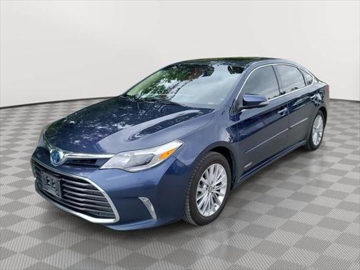 2018 Toyota Avalon Hybrid Limited