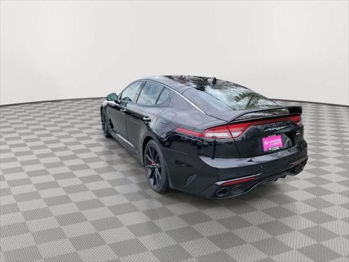 2022 Kia Stinger GT2
