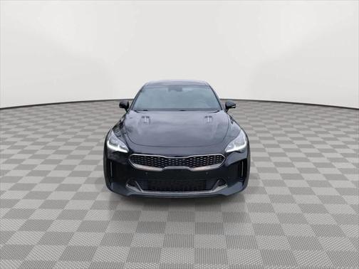 2022 Kia Stinger GT2