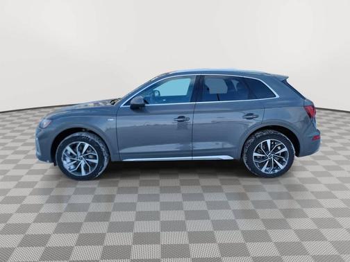 2024 Audi Q5 45 S line Premium Plus