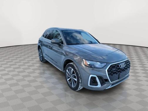 2024 Audi Q5 45 S line Premium Plus