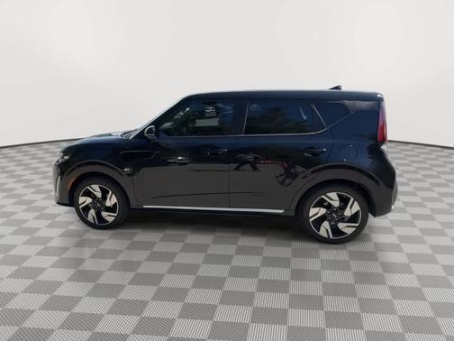 Fusion Black 2025 Kia Soul GT-Line