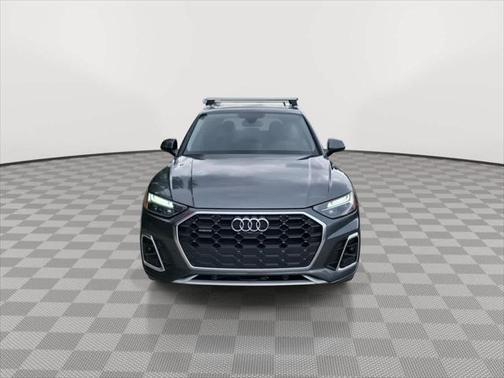 2022 Audi Q5 45 S line Premium Plus