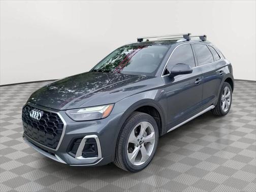 2022 Audi Q5 45 S line Premium Plus