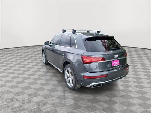 2022 Audi Q5 45 S line Premium Plus
