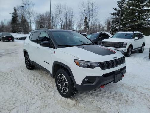 2024 Jeep Compass Trailhawk