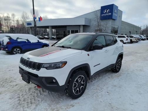 2024 Jeep Compass Trailhawk