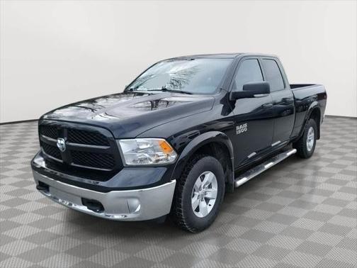 2017 RAM 1500 SLT