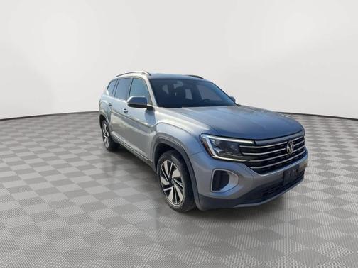 2024 Volkswagen Atlas 2.0T SE w/Technology 4MOTION