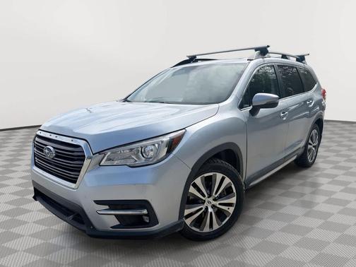 Ice Silver Metallic 2019 Subaru Ascent Limited 7-Passenger