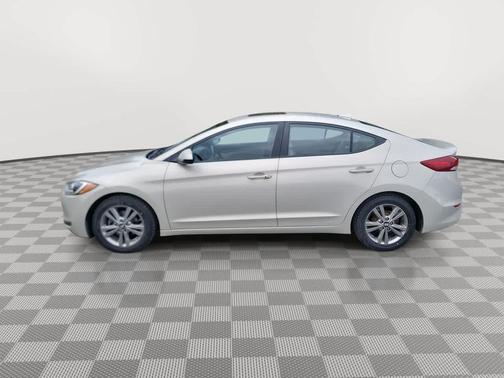 2017 Hyundai ELANTRA Value Edition