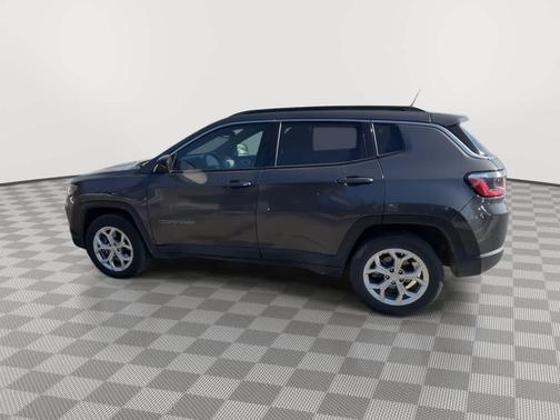 Baltic Gray Metallic Clearcoat 2024 Jeep Compass Latitude