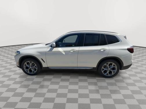 White 2024 BMW X3 xDrive30i